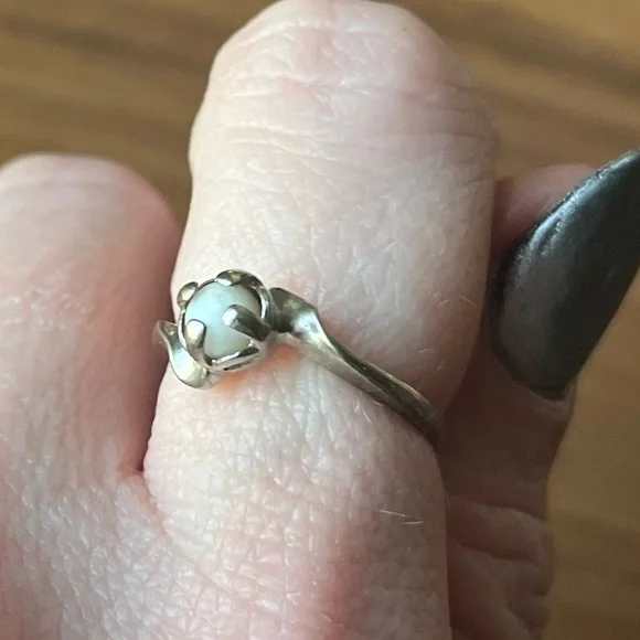 Vintage or Antique Minimalist 10K White Gold and Pale Blue Opal (?) Stone Ring